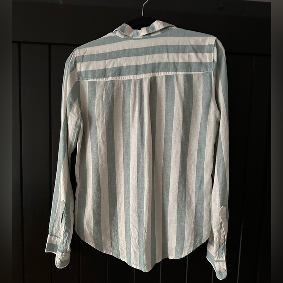 Abercrombie&Fitch - striped green &white button down - S - Picture 4 of 7